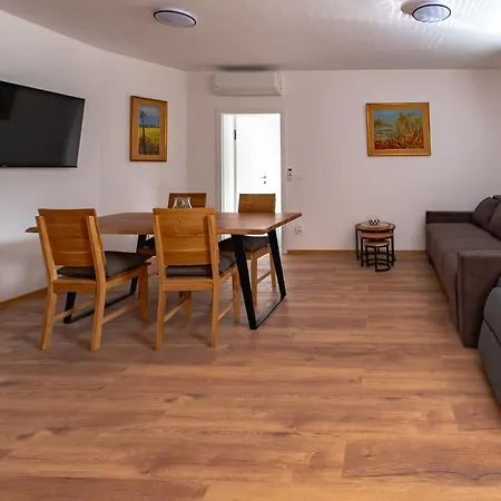 Apartments Luxury Ad Jesenice Exterior photo