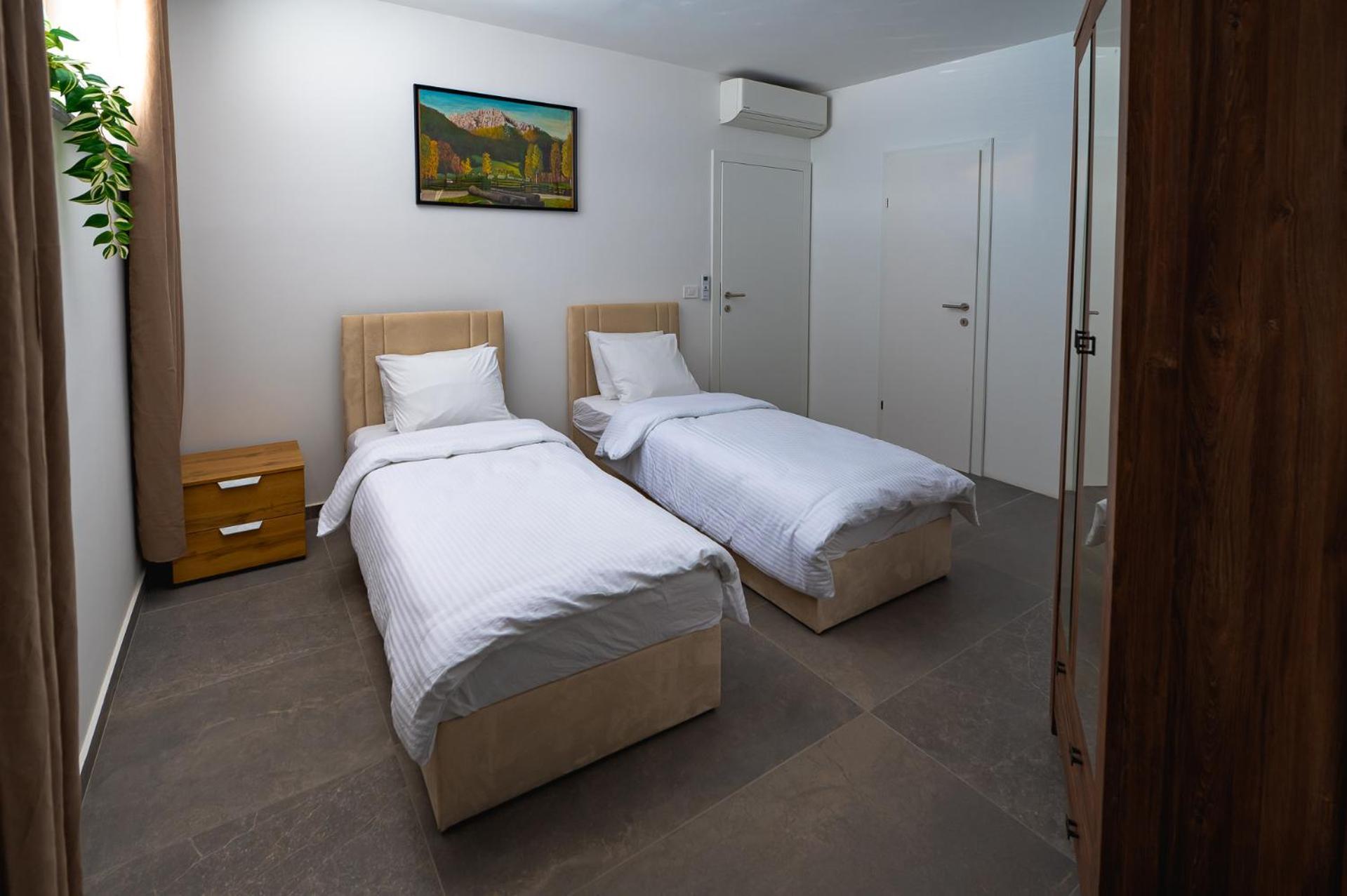 Luxury Ad Apartment *